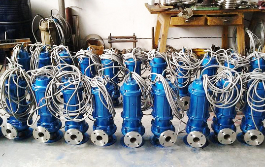 潛水排污泵的使用情況及優(yōu)點(diǎn),和川工泵閥機(jī)械無(wú)錫小編來(lái)了解